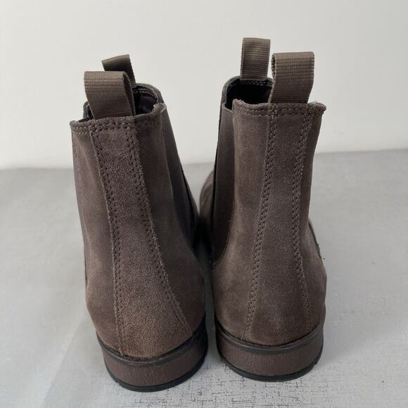 Clarks Boots Mens 12 M Hinman Chelsea Suede Leather Dark Taupe Comfort Preppy main image 6